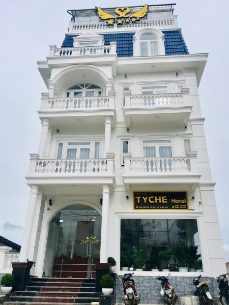 Bán khách sạn chính chủ siêu đẳng cấp phường 8, thành phố Đà Lạt, lh 0911451686
