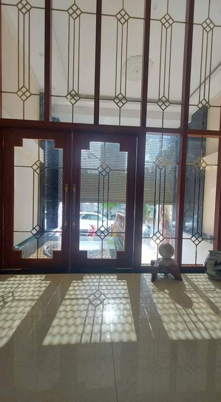 DT130m, 7 tầng, thang máy, mt 7.8m, mặt phố Thụy Khuê, cho thuê 175tr. Giá 48.4 tỷ