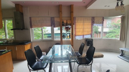 Bán nhà mặt phố Ba Đình, Trúc Bạch, 38m2, 5 tầng, mt9M, 13.3 tỷ Lô Góc, kinh doanh siêu tốt