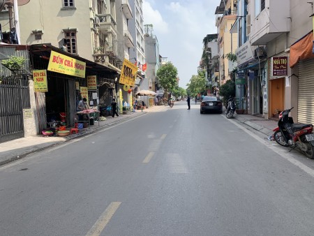 Cần bán 174m2 mặt đường Cửu Việt 1, mặt tiền 8,1m, kinh doanh buôn bán sầm uất