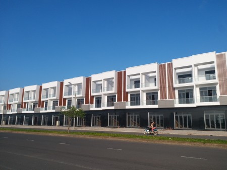 Bán đất mặt tiền đường Hùng Vương, trung tâm hành chính huyện Trảng Bom