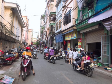 Bán nhà phố Tô Hiệu, Hà Đông diện tích 40m2, xây 4 tầng giá chỉ 3.5 tỷ