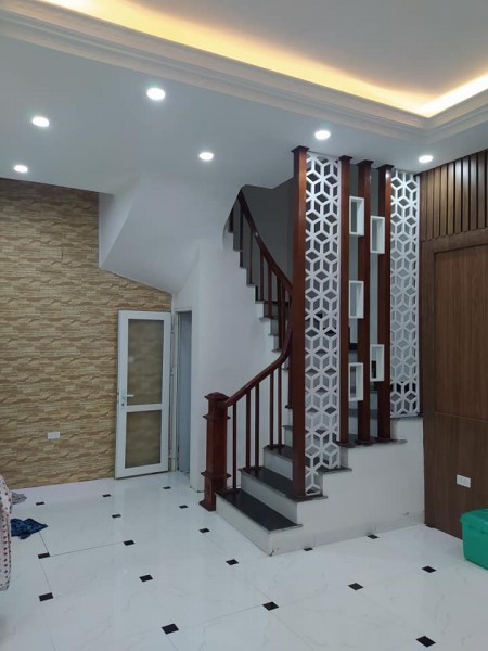 Tuyệt phẩm Khương Đình 54m2, 5 tầng mt 4.8m giá chỉ 4.25 tỷ tt Thanh Xuân