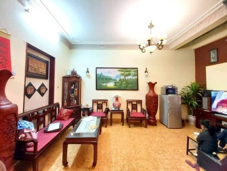 Nhà Phố Kim Giang DT 45M2x4 tầng x4.4m mặt tiền giá bán 3.8 tỷ