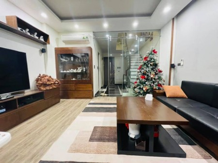 Bán nhà nguyên căn mặt phố Nhật Chiêu, Tây Hồ, dt 65m2, 5 tầng, giá 11.x tỷ, thang máy, ngõ ô tô