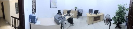 Cho thuê văn phòng tầng 3 ngõ 68 Trung Kính 100m².