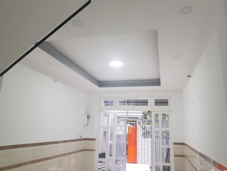 Nhà rộng đẹp vào ở ngay, hẻm xe hơi, dt 55m2, 4 tầng, 5 pn, khu Phạm Văn Hai, giá 8.9 tỷ