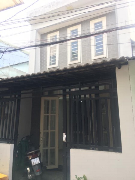 Nhà đẹp 2 tầng đúc ngay Tô Ký Tower đường Tân Chánh Hiệp 35, Quận 12, chỉ 2.8 tỷ, shr, nở hậu