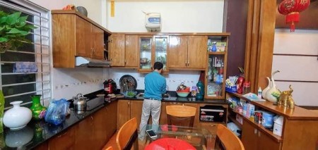 Bán nhà Nguyễn Sơn hoa hậu nhỏ xinh, an sinh đỉnh, diện tích 41m2, giá 3.61 tỷ, thương lượng
