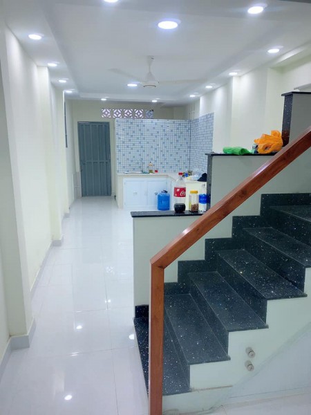 Hẻm 1/, 1 căn ra Hoàng Văn Thụ, 60m2 (4x15), 2 tầng, giá chỉ 4.6 tỷ