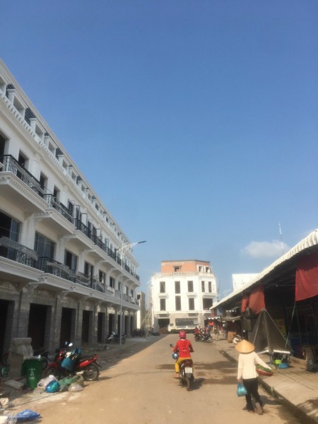 Đi đến slide 4