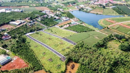Đất thổ cư mặt tiền Khúc Thừa Dụ, view hồ và đồi chè chỉ từ 1 tỷ 3