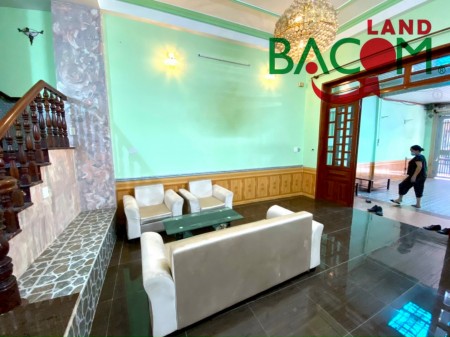 Bán nhà Mặt tiền chợ nhỏ phường Tân Hiệp, TP. Biên Hòa 1T2L 165m2(nở hậu) SHR thổ cư 100%