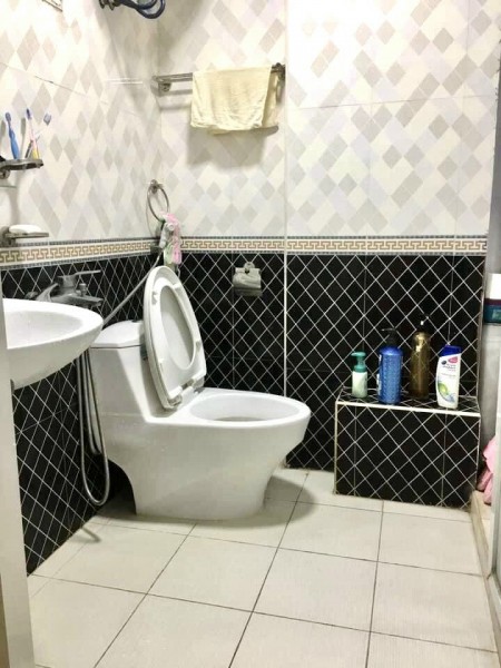 Bán nhà 3 tầng Trại Chuối, Hồng Bàng giá 1,64 tỷ Lh 0334842684