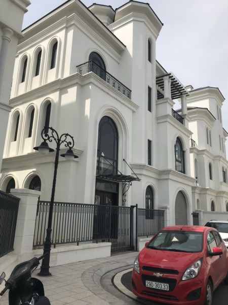 Chính chủ cần bán Sao Biển 15 nhỉnh 10 tỷ, khu Vinhomes Ocean