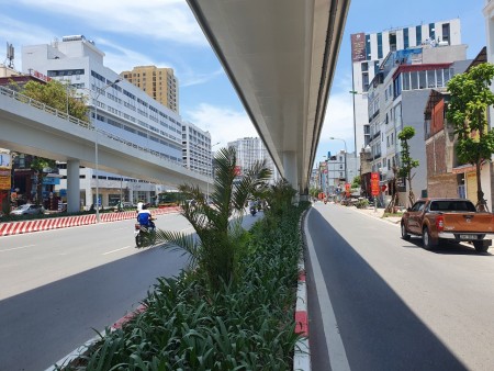 Bán nhà mặt phố lô góc, M.tiền - Vỉa hè khủng, KD ngày đêm Trường Chinh 35mX2tX6.2mt giá 13.5tỷ