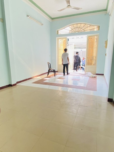 Nhà HXT Nguyễn Văn Thương 4,5x18 – 22tr