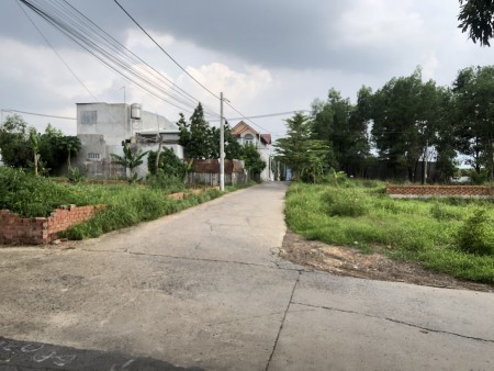Bán đất giá 450tr cách chùa Tự Đức 500m . Chính chủ