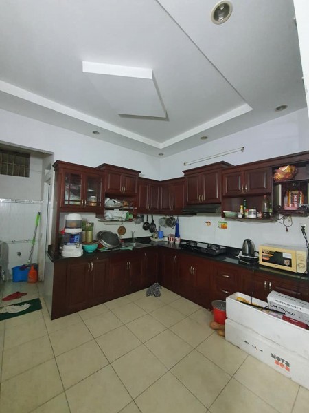 Bán gấp nhà chỉ 6tỷ HXH, 4x14m. Ngay Bến xe Tân Phú, đường Trường Chinh, Tây Thạnh.