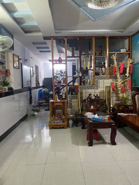 (Bình Thạnh)Nhà 3 tầng đẹp, sát mặt tiền, Nguyễn Xí, dt 50m2, giá 6.68 tỷ
