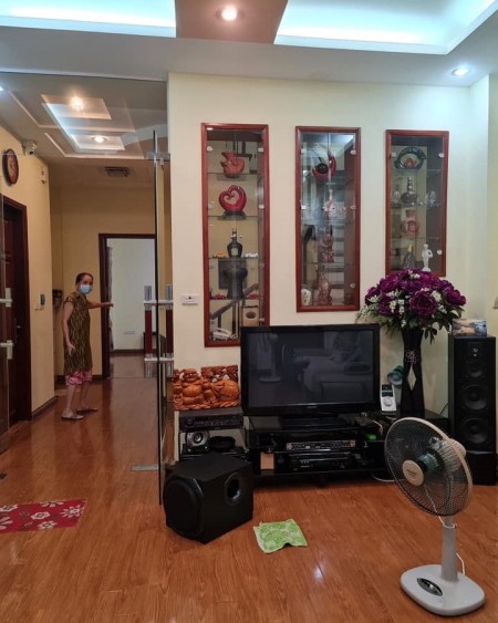 Hiếm có khó tìm khu Quan Nhân, lô góc, ngõ ba gác thông tứ tung, dt 45m, 5 tầng, giá 3,9 tỷ