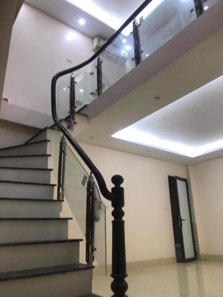 Bán nhà cách mặt ngõ Trường Chinh 30m diện tích 30m2 giá nhỉnh 3 tỷ