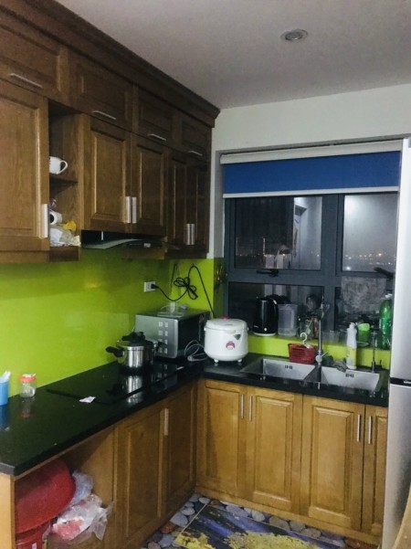 1.25 tỷ chính chủ bán chung cư 75m2, 3PN, 2vs, đủ tiện nghi,T7, lô góc 3 mặt thoángHà Đông