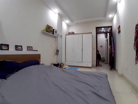 Đi đến slide 4