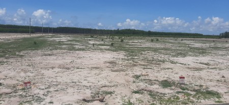 Bán mấy lô sát Sân bay Hồ Tràm, cạnh bên KCN Đất Đỏ, sổ sẵn, giá F0, tiềm năng tăng 15 - 20%/năm