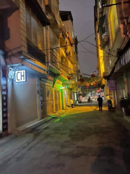 Bán nhà phố Tây Sơn, ngõ to ngang phố, ô tô tránh, kinh doanh đỉnh