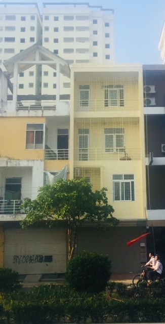 Đi đến slide 2