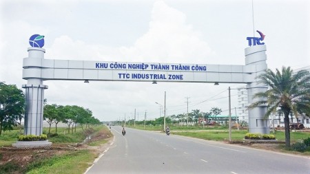 View nhìn ra núi bà Đen, đất đẹp, tiện nghi xung quanh đầy đủ giá 280tr/nền
