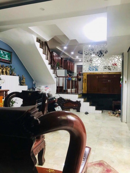 Bán nhà 54m2 HXH Võ Thị Sáu Phường 8 Quận 3 chỉ nhỉnh 8 tỷ. 0856010313.