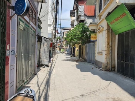 Bán gấp nhà Phân lô PKKQ Vương Thừa Vũ, dân trí cao, 52m2, 6.5 tỷ