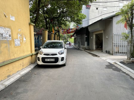 Bán 99m2 đất mặt ngõ 405 Bát Khối, Phường Long Biên, đường ô tô tránh nhau,