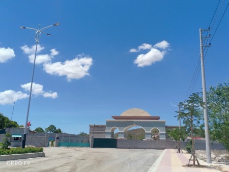 Lô đất vuông vức 2 mặt tiền đường ngay Safari Rạng Đông giá dưới 900 triệu