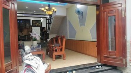 Bán nhà 3 tầng giá rẻ Lê Văn Thọ Gò vấp HXH 75m2 chỉ 4,8 tỷ.