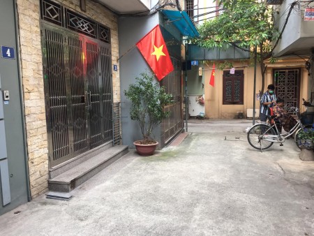 Đi đến slide 4