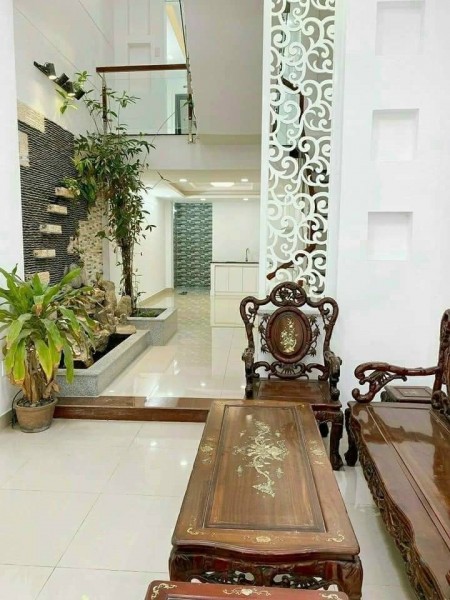 Bán nhà Đất Thánh Tân Bình ngang 4.6 m, 3 tầng, 84 m2, chỉ nhỉnh 6 tỷ