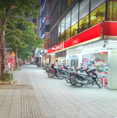 2 mặt phố, dòng tiền cao, vô cùng hiếm. Bán nhà mặt phố Cầu Giấy 151m, mt 5.9m giá 52,3 tỷ