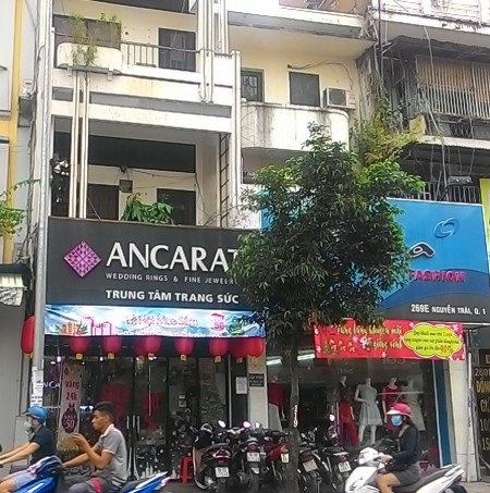 Bán nhà mặt tiền Hồ Văn Huê p9 Phú Nhuận bên làn xe máy 3 lầu 4.2x20m