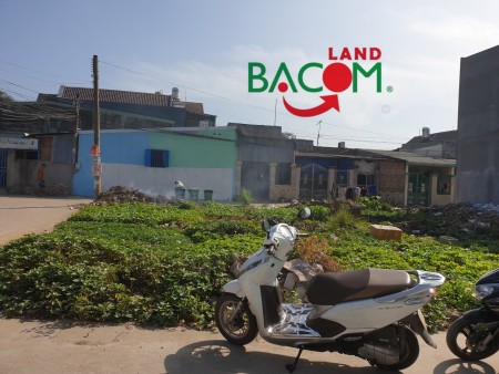 Bán lô đất 3 mặt tiền phường Phước Tân, sổ hồng riêng, thổ cư giá chỉ 6 tỷ