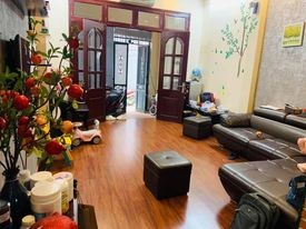 Bán Nhà Kim Mã Thượng, Ba Đình 60m 5 Tầng, 3 Mặt Thoáng, Thang Máy Chờ Giá 5,7 tỷ