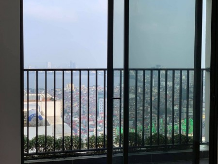 Bán căn hộ 2PN 83m2 chung cư 6th Element mới tinh view hồ Tây
