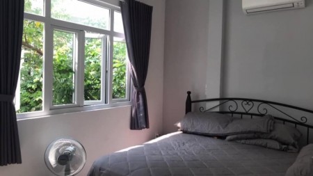 Cần tiền bán gấp nhà Tân Bình Bạch Đằng, Phường 2, Tân Bình, hơn 100tr/m2, HXH 6m đẹp, 3 lầu, LH 0909205956