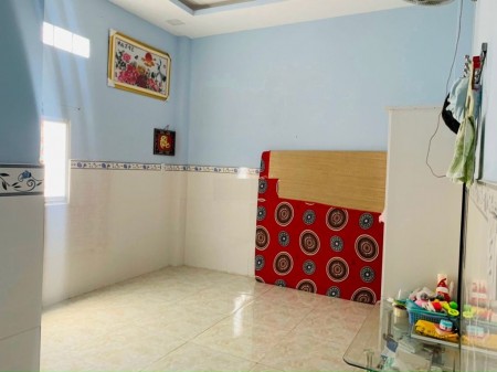 Nhà hẻm xe tải Lê Sát, 2 lầu, sân thượng, 3 PN, 4WC