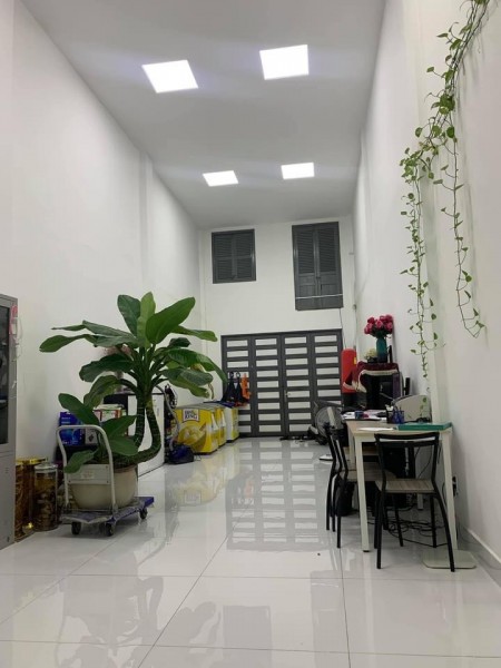 Bán nhà Hoàng Văn Thụ, hẻm xe hơi, 4 lầu, dt 70m2, giá rẻ, kinh doanh, lh 0904358019