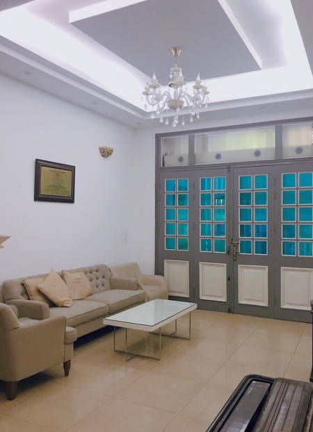 Bán nhà Hoàng Cầu, phân lô, Gara oto, ở sướng, KD dòng tiền cao 50mX4tX4.1mt giá 11,9 tỷ