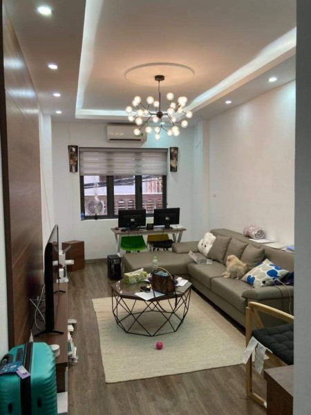 Bán nhà Dương Văn Bé, 40m2x5 tầng, giá bán 3.3 tỷ, đủ giấy tờ, bàn giao ngay