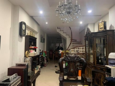 Bán nhà Phố Vũ Ngọc Phan 62m2x4T, nhỉnh 10 tỷ, ngõ ô tô tránh, kinh doanh đỉnh.